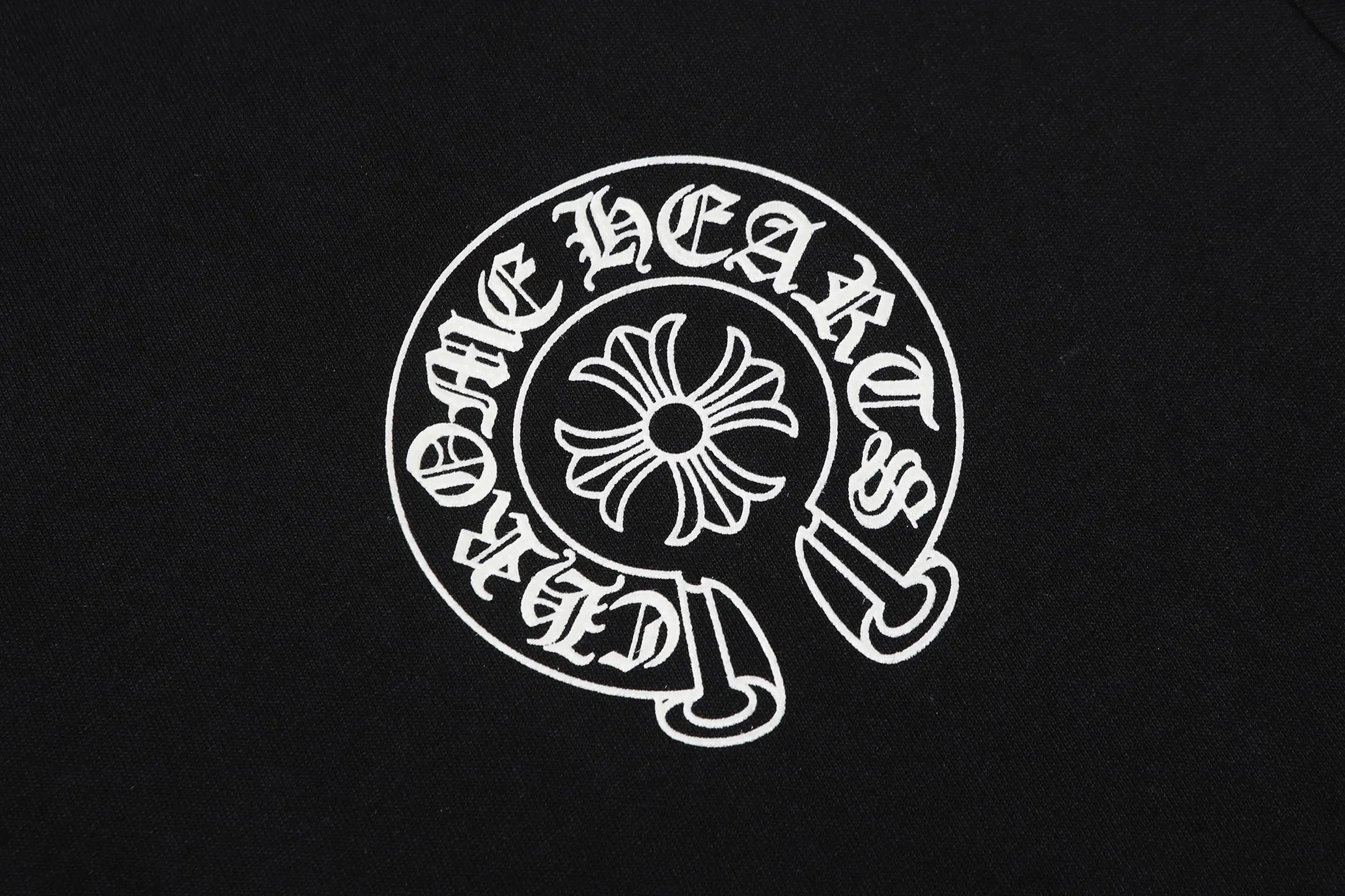 #K 2238 90 Chrome Hearts/ T Quality Colour： Black White Size: S M L XL